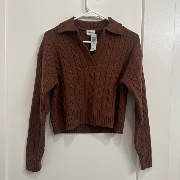 Aritzia V Neck Sweater - Picture 1 of 2